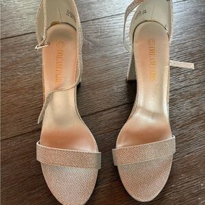 Dream Pairs Glittering Silver Sandals